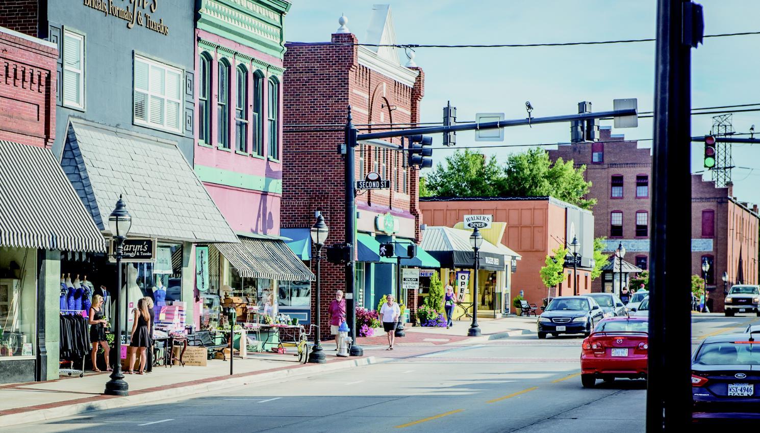 A brewery, a coffee shop, a new location for Longwood’s bookstore and a loft apartment complex are among the developments that plan to open in Farmville in 2017.